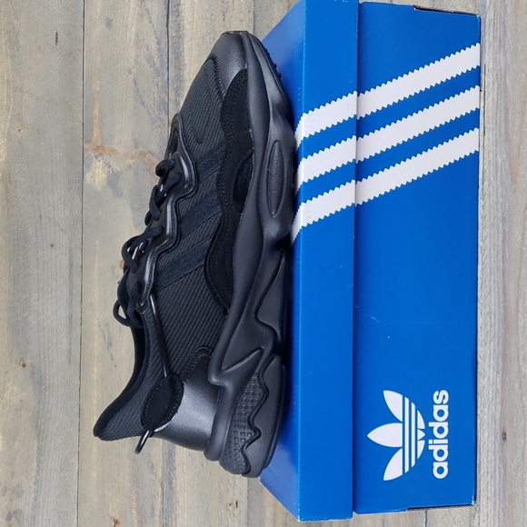 adidas Other - adidas Ozweego Originals Men's Sneakers Shoes Triple Black